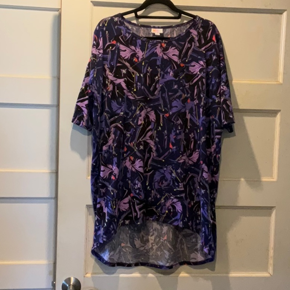 LuLaRoe Disney Maleficent “Irma” hi-lo tunic size L